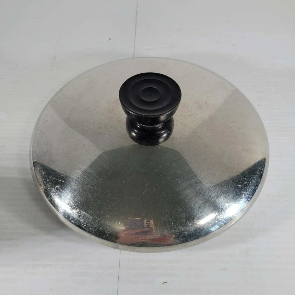 Revere Ware 2 Qt Stainless Steel Saucepan with Lid Clinton IL Tri‎ Ply USA Vtg